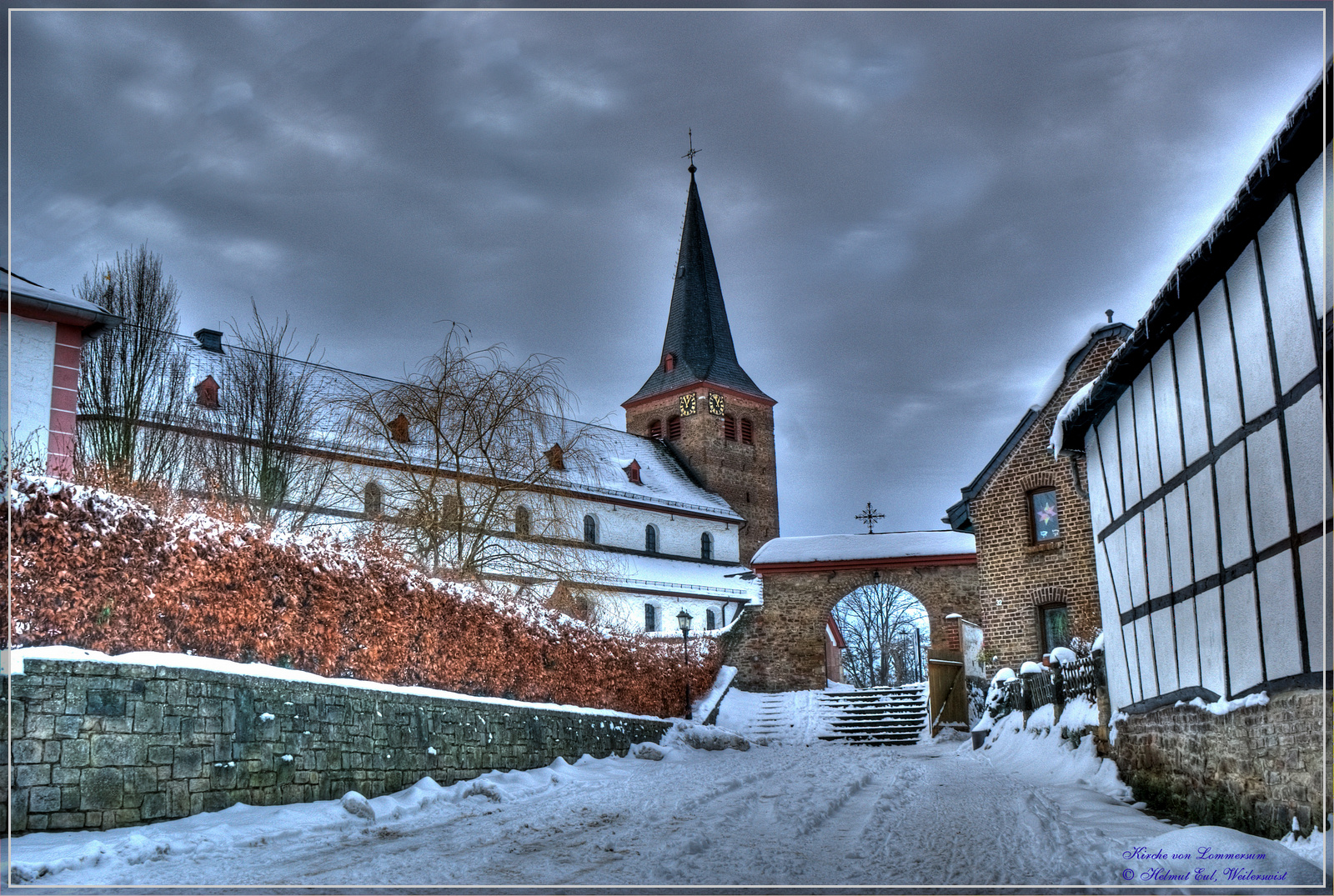 Lommersumer Kirche