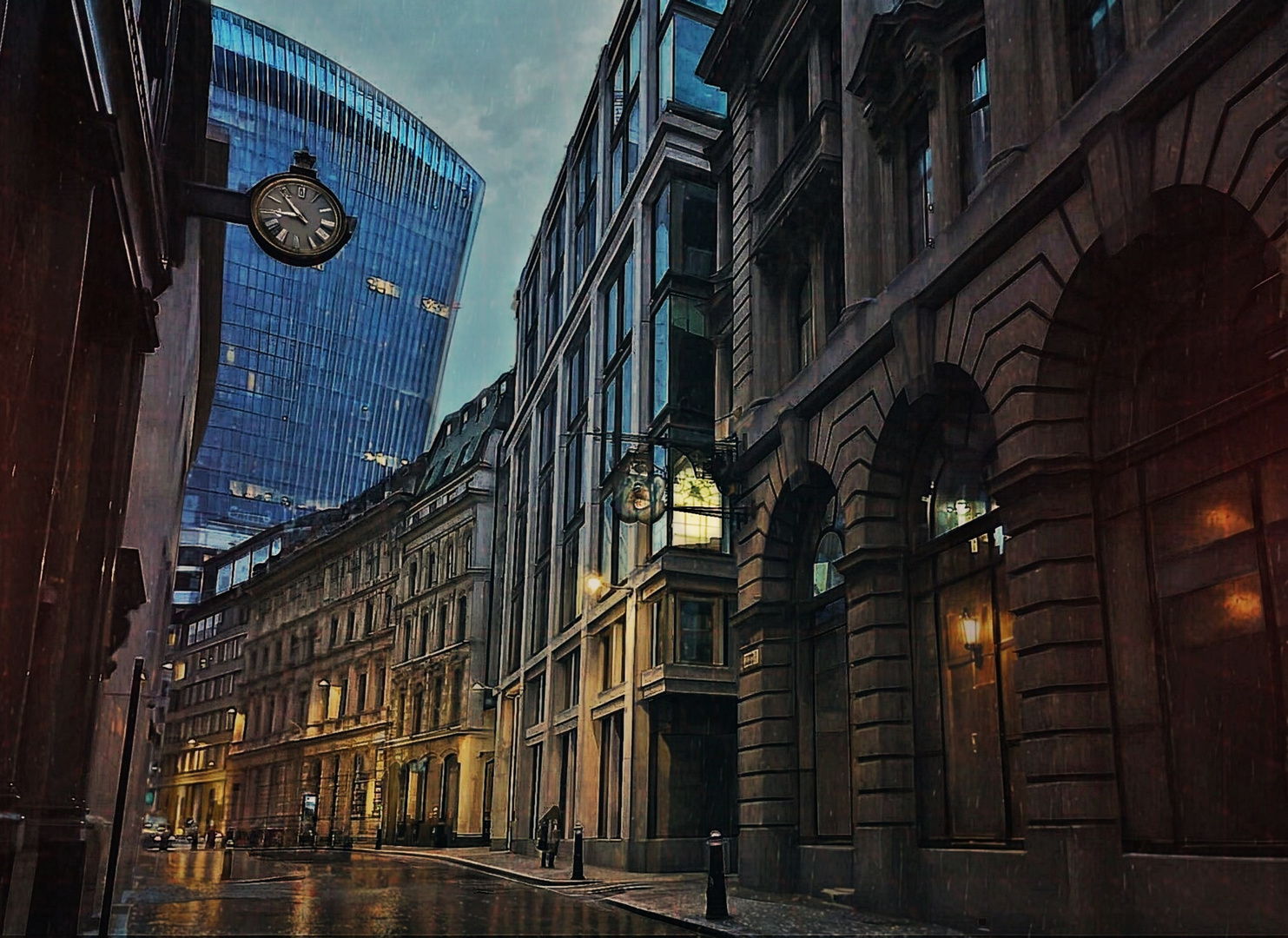 lomstr25-1X3 __OLD CLOCK AND NEW WALKIE TALKIE__