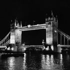 london - 2004 - tower bridge