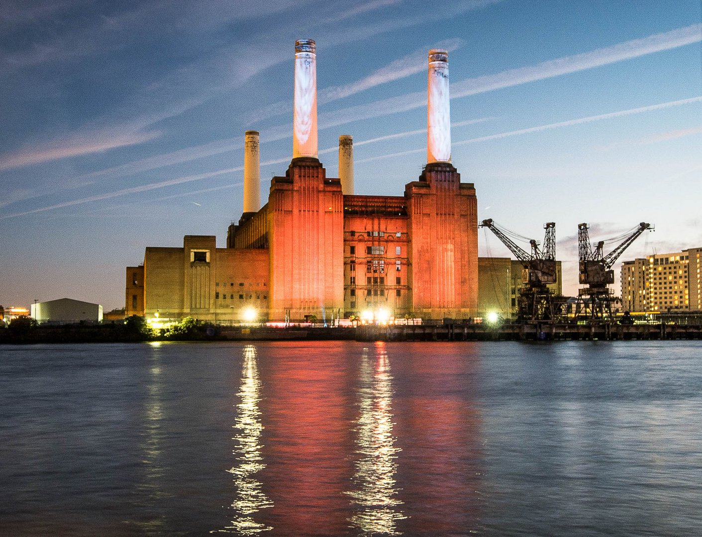 London at Dawn: Battersea Power Station