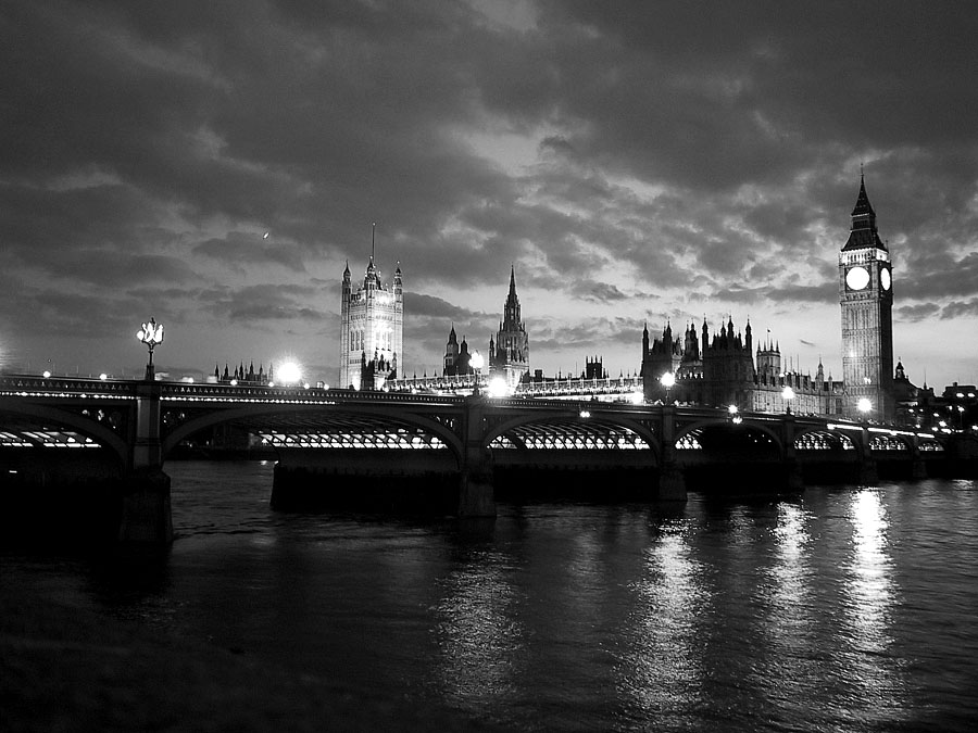 London at night I