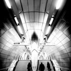 # LONDON BC (Before Corona) - 7 - Southwark Tube Station (fogless!)
