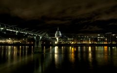 London bei Nacht Skyline St Paul's