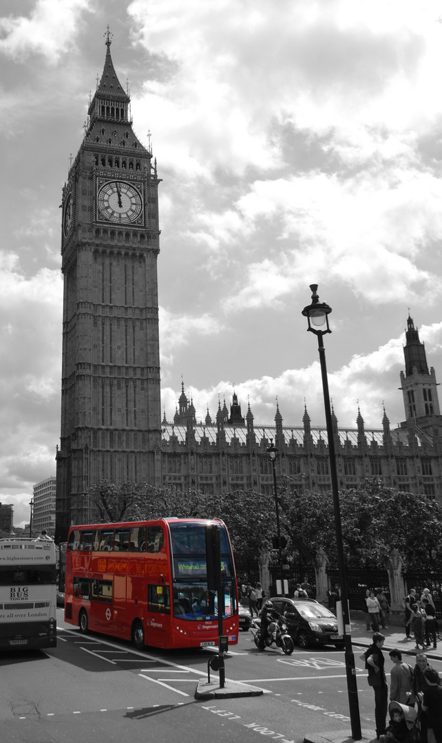London, Big Ben & Red Bus