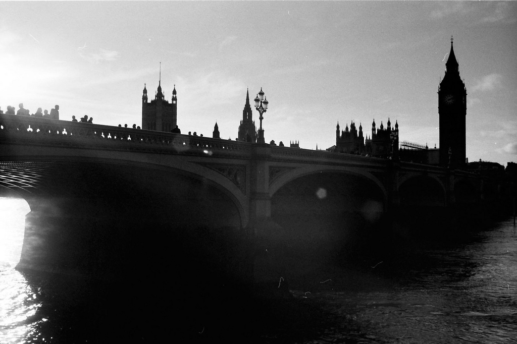 London - Big Ben - Westminster Bridge