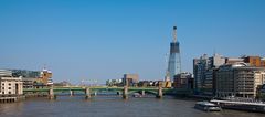 London - Blick von der Millenium Bridge gen Osten