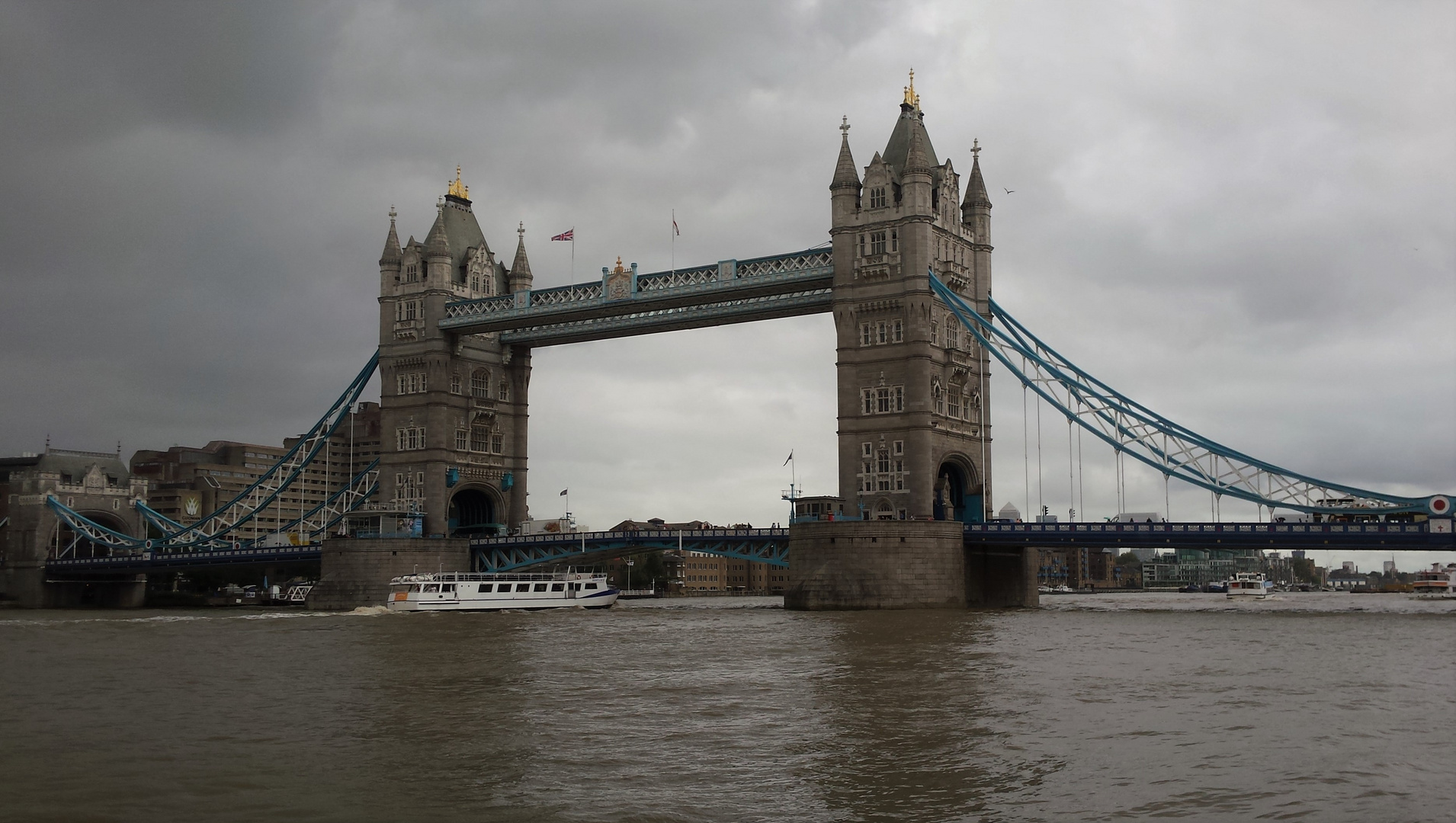 London Bridge