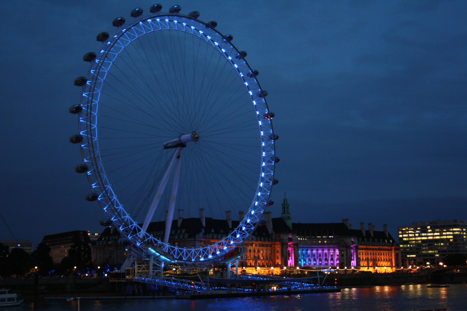 London by night