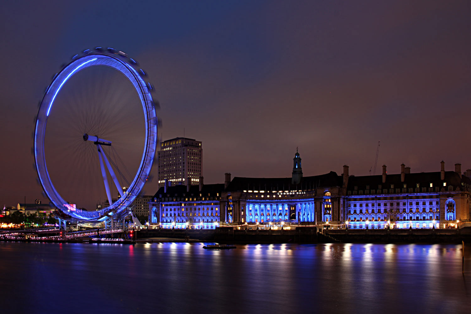 London by night