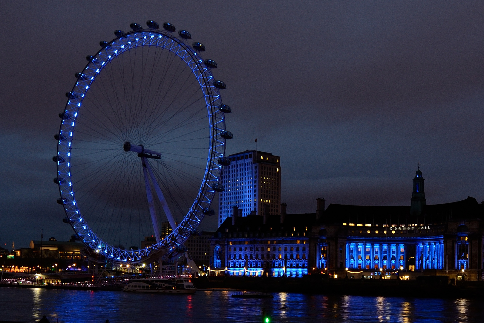 London by night