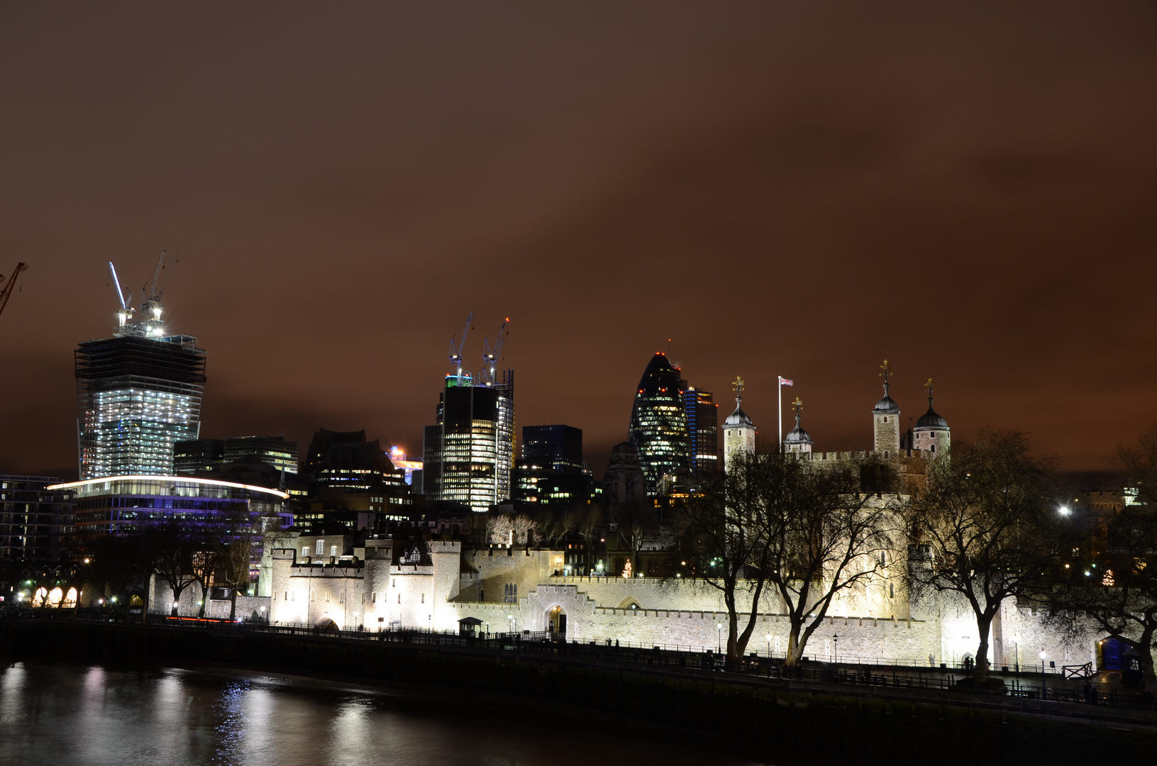 London By night