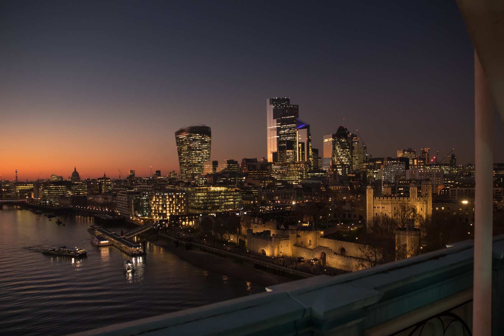 London by night