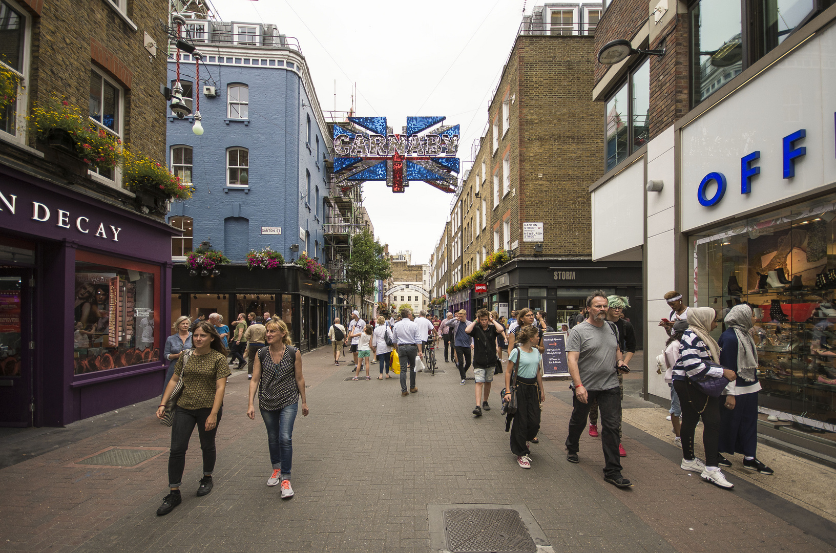 London - Carnaby Street
