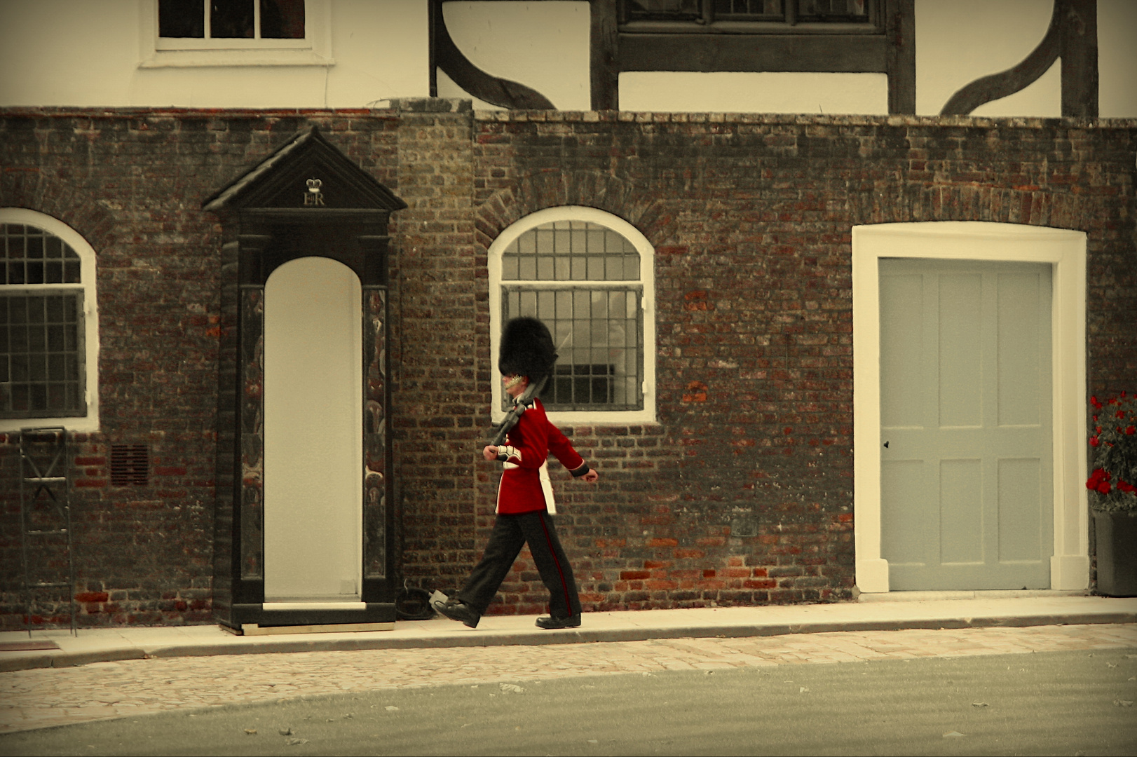 London classics - Queen's Guard