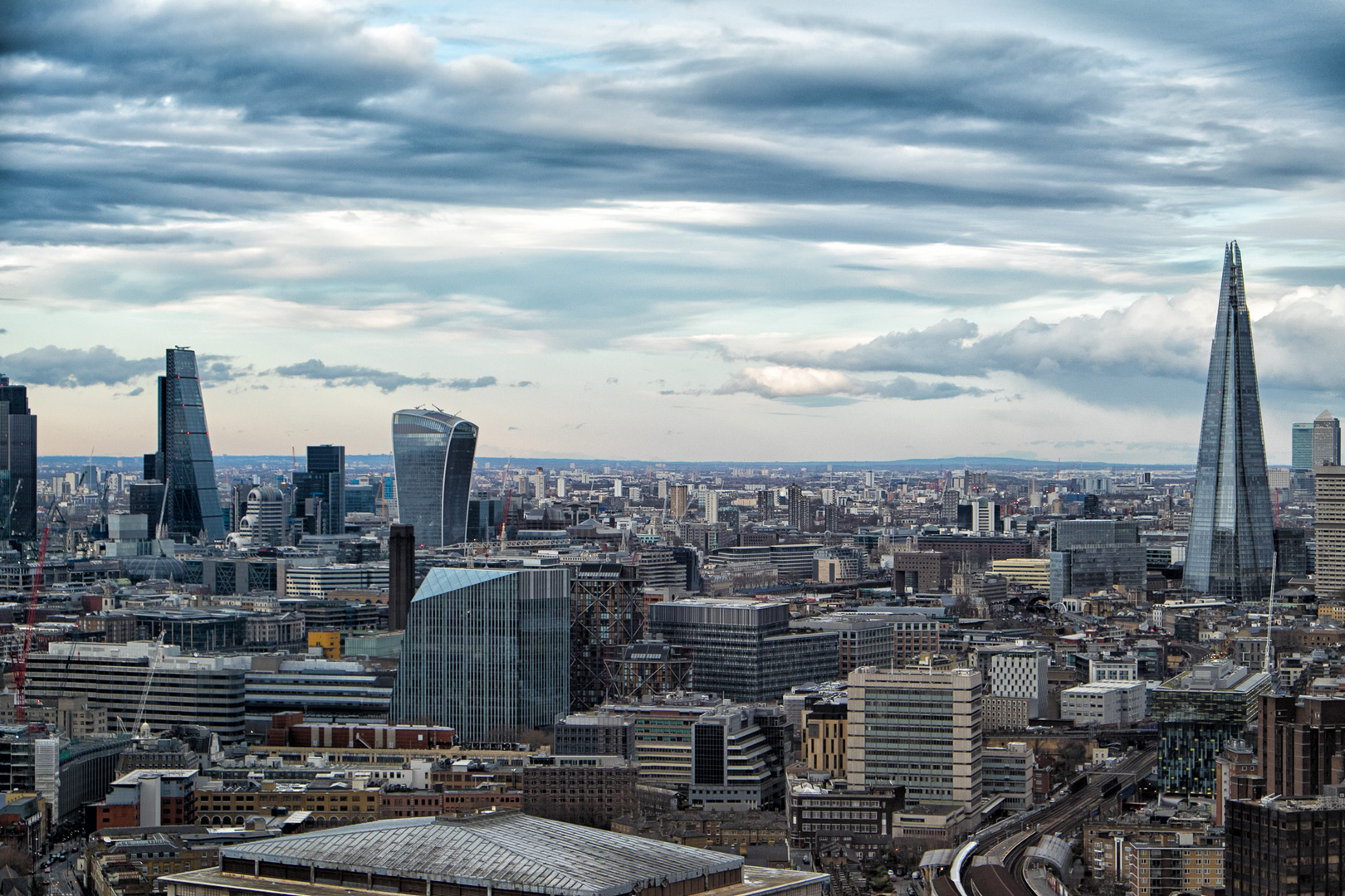 London Endless Skyline