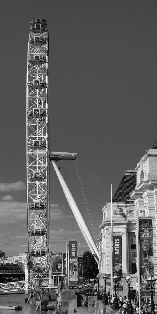 LONDON EYE 1