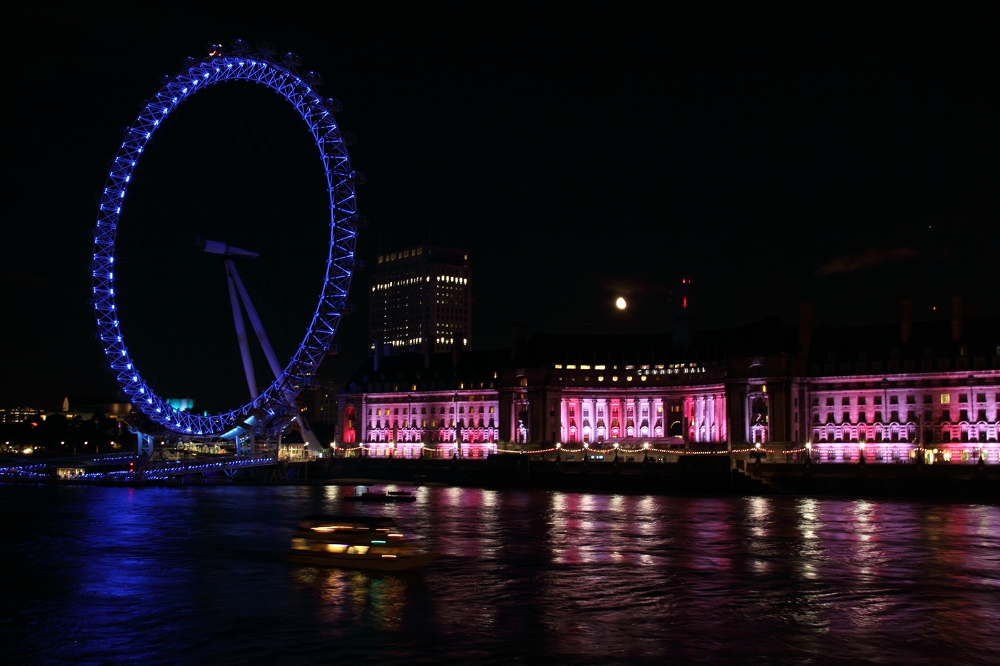 London Eye at night