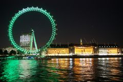 London Eye bei Nacht