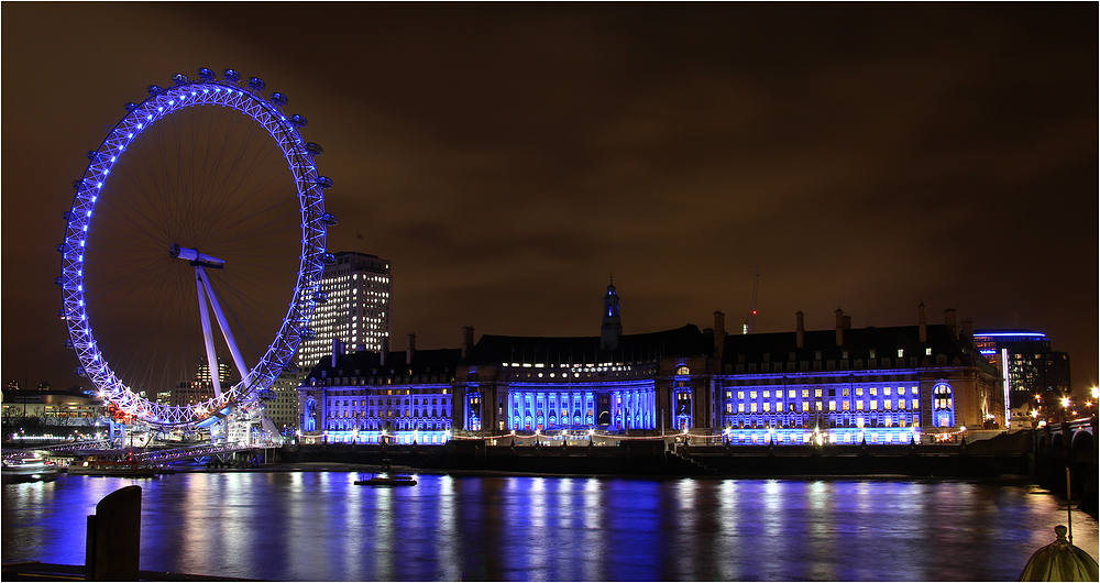 London Eye by night