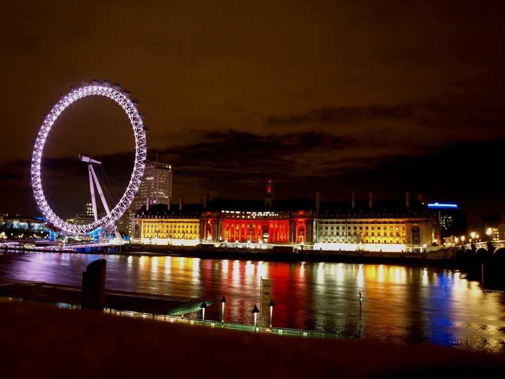 London Eye by night