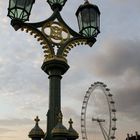 London eye. Puente de Westminster. Londres, Junio 2009.