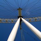 London-Eye von unten