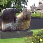 London, Henry Moore - Knife Edge Two Piece