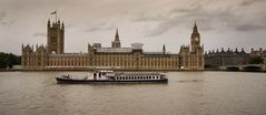 London - Houses of Parliament - 04