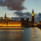 London - Houses of Parliament & Westminster Bridge - 07