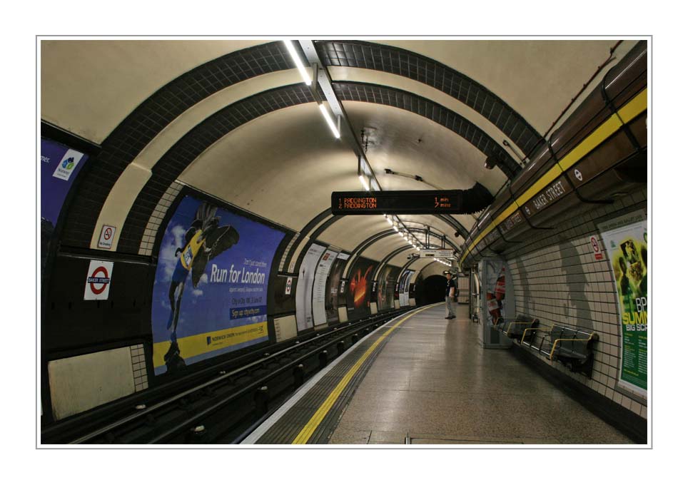 London, I'm going underground (VI)