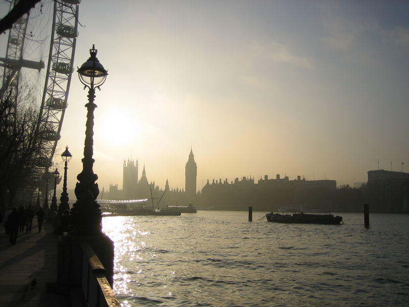 London im Weihnachtsnebel 2006