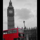 London in schwarz-weiss und rot (7)