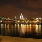 London Skyline am Abend