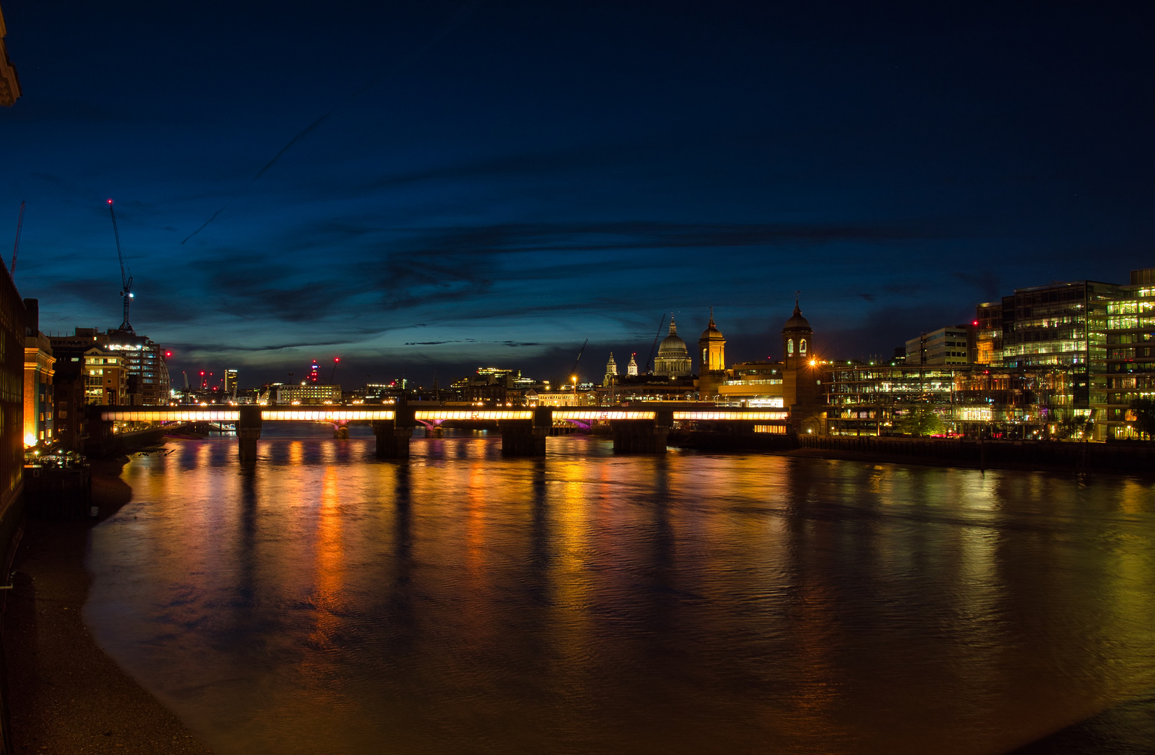 London Skyline von London Bridge