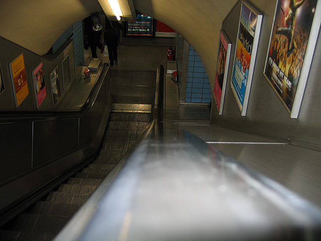 London snaps: Underground - downwards