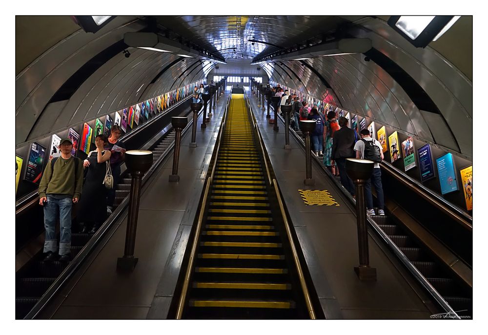 London St. John's Wood Underground Station 