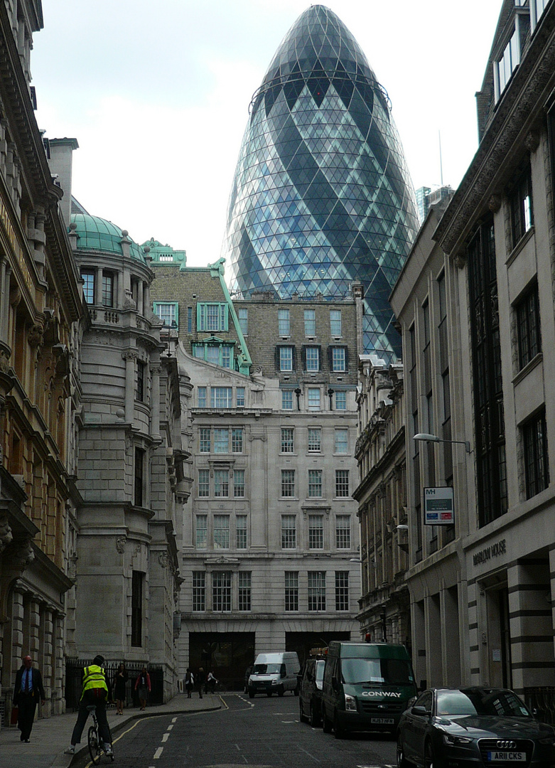 London // St. Mary Axe