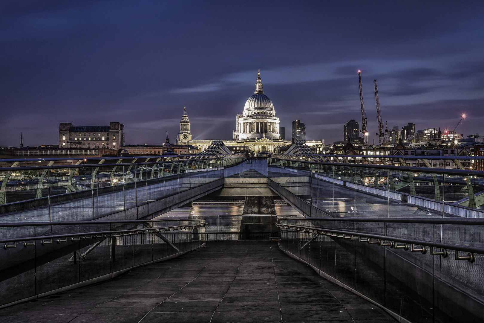 London St. Pauls