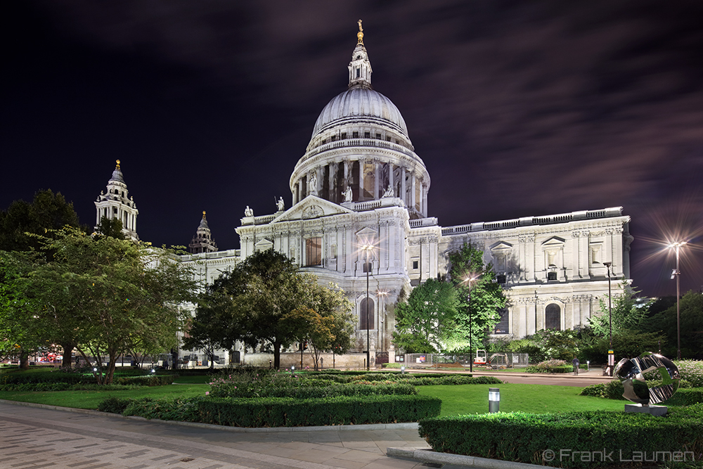 London, St Paul's cathedral, UK