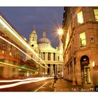 London St. Paul's mit Bus