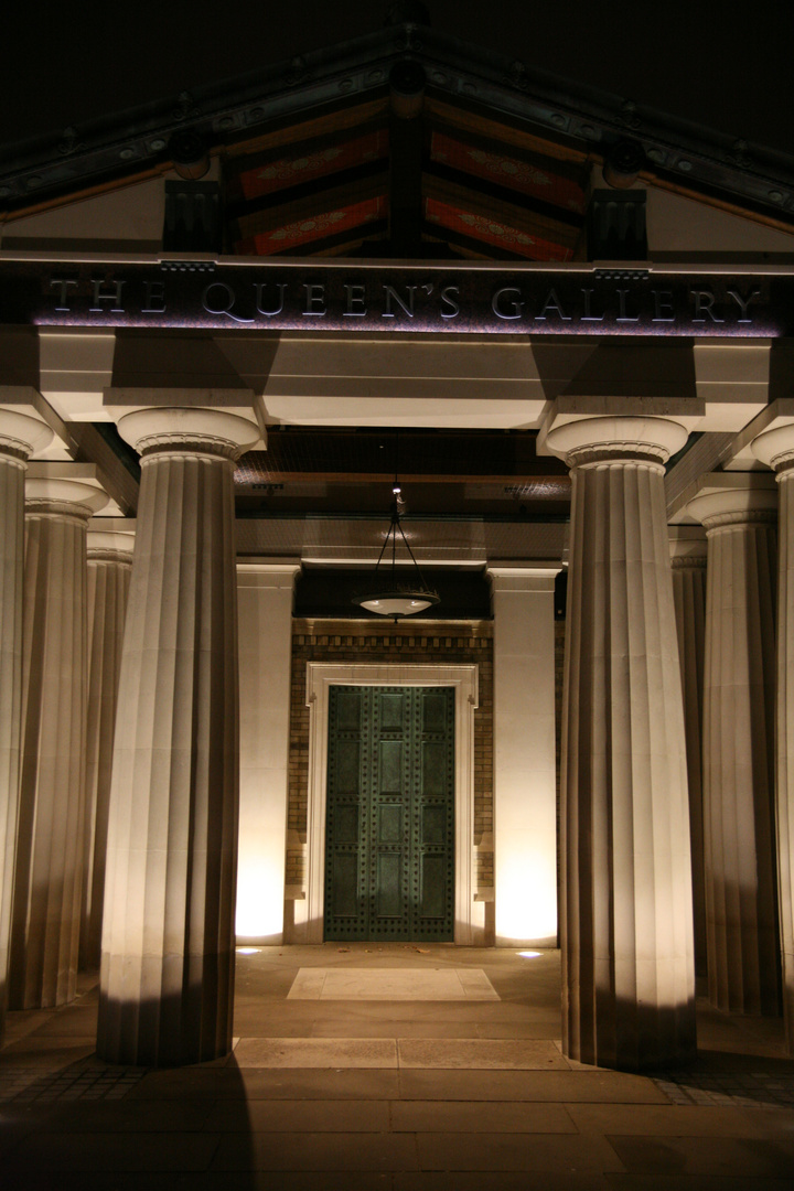 London The Queen's Gallery Buckingham Palace