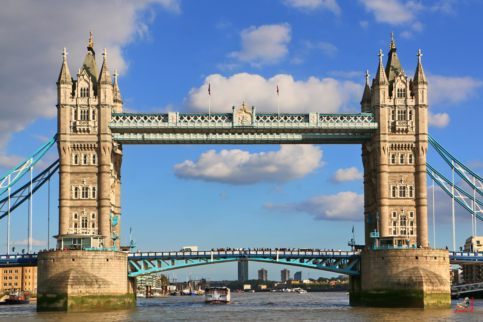 London - The Tower-Bridge