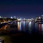 London Themseufer bei Nacht - Panorama Citylights