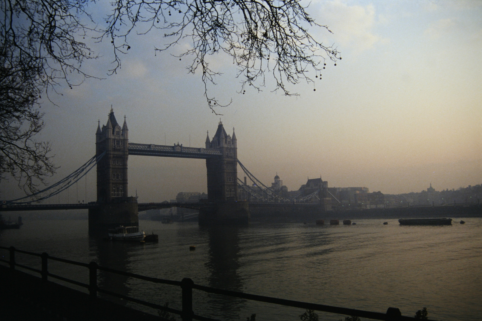 London - Tower Bridge - 1991