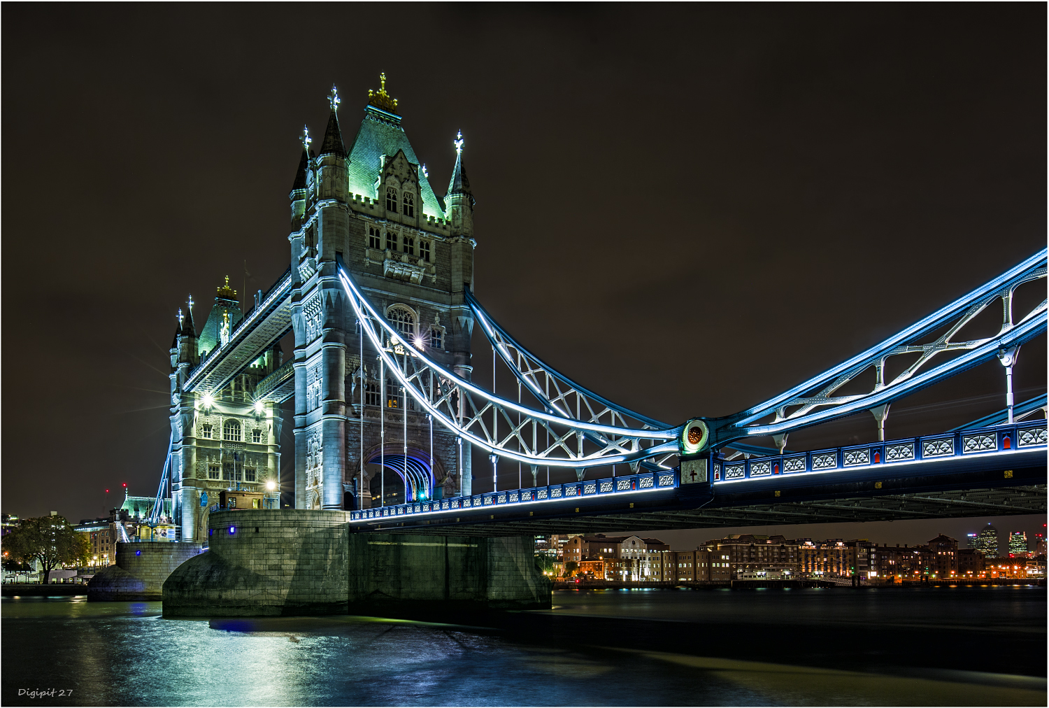 London Tower Bridge 2017-06