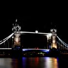 London Towerbridge bei Nacht