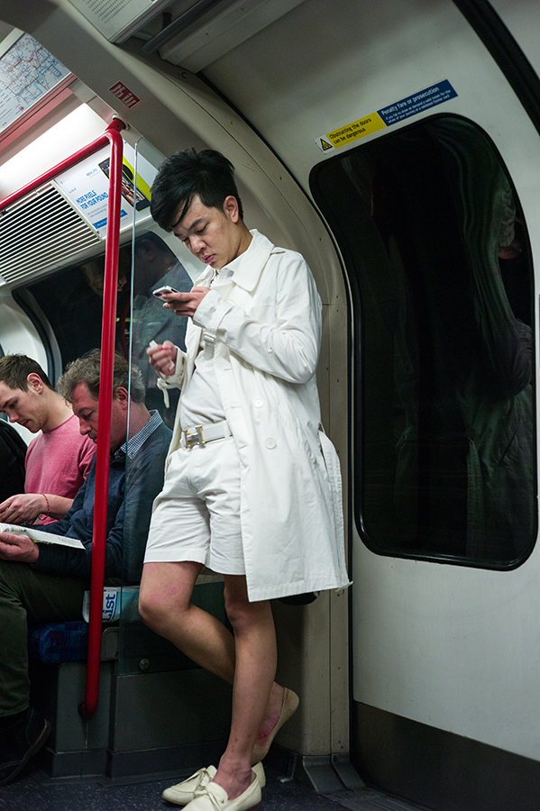 london tube, humans V