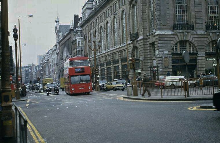 London und  seine roten Doppeldecker