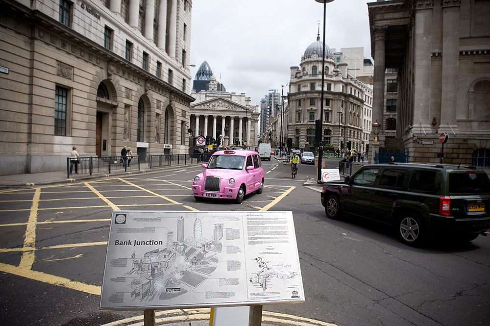 London#9 - Pink Taxi