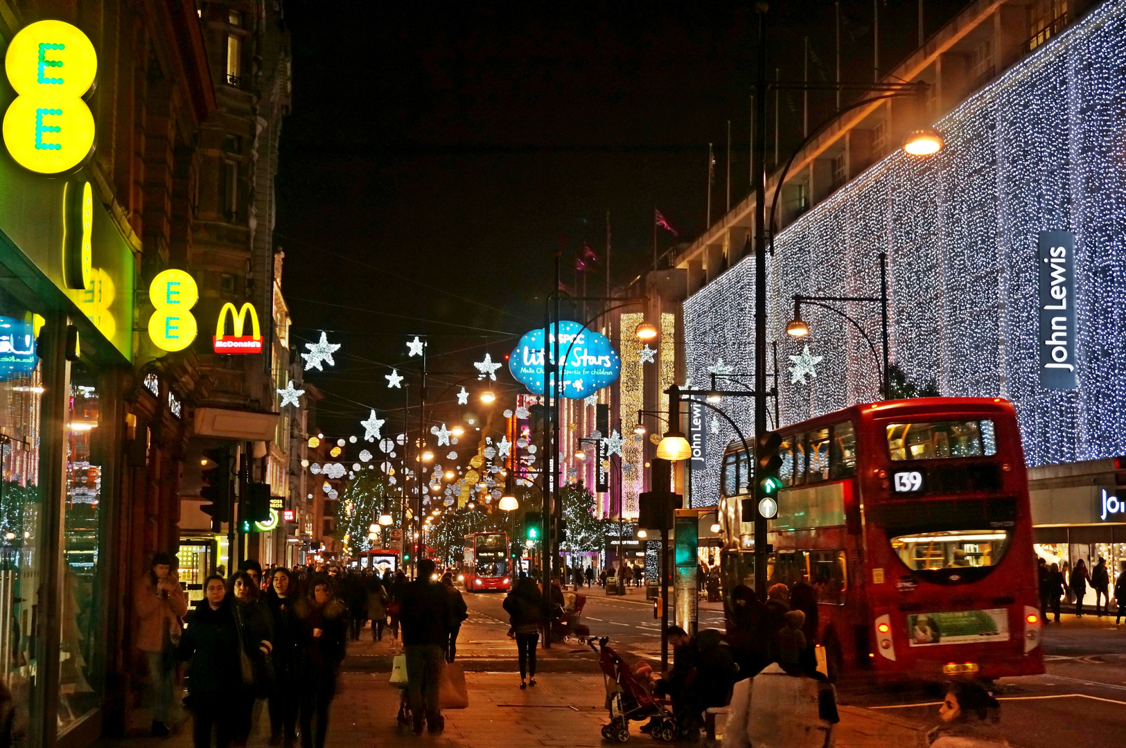 Londoner Nachtleben, Oxford Street